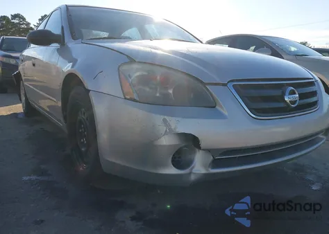 2003 Nissan Altima 2.5 S z USA, uszkodzony, nr VIN 1N4AL11D13C152154